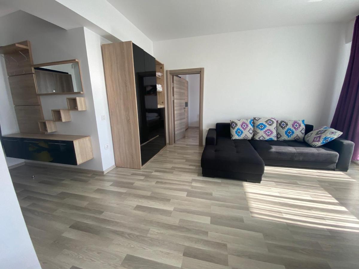 מאמאיה Apartament Crazy Summerland מראה חיצוני תמונה