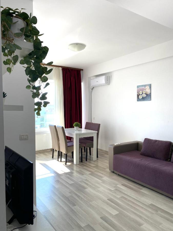 מאמאיה Apartament Crazy Summerland מראה חיצוני תמונה