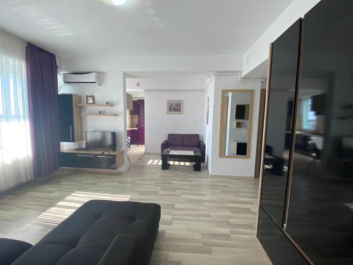 מאמאיה Apartament Crazy Summerland מראה חיצוני תמונה