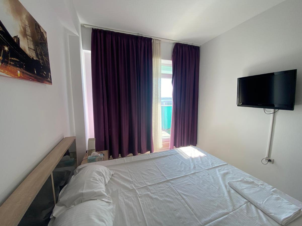 מאמאיה Apartament Crazy Summerland מראה חיצוני תמונה